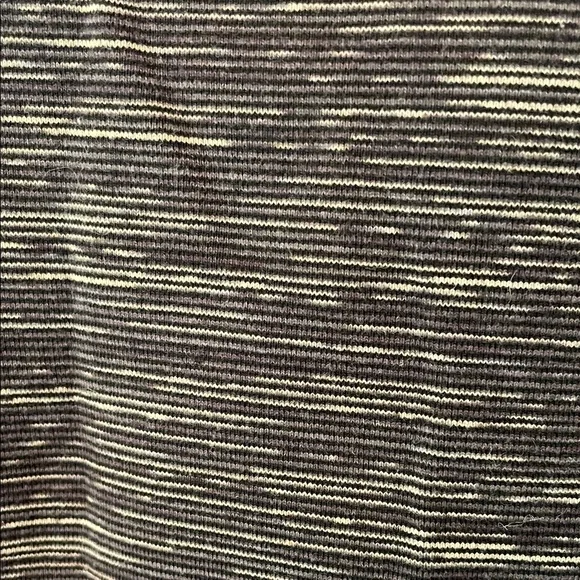 lululemon athletica Power Y Womens 6 Black & Grey Top Yoga Activewear - Picture 2 of 8